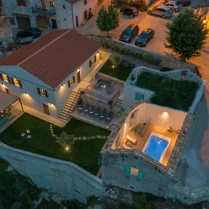 https://villa-paola-pican.in-istria.net