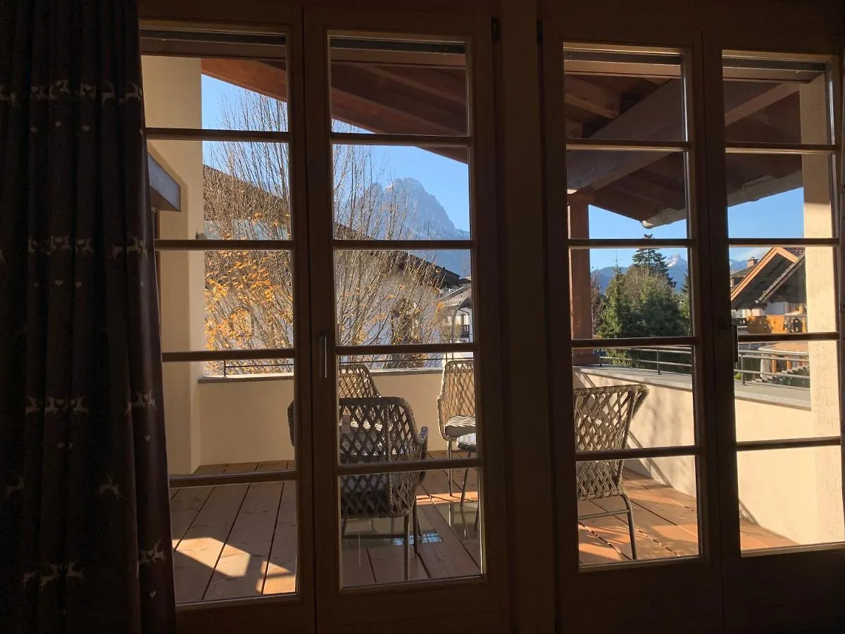 Landhaus Max Villa Garmisch-Partenkirchen 0*,  Germany